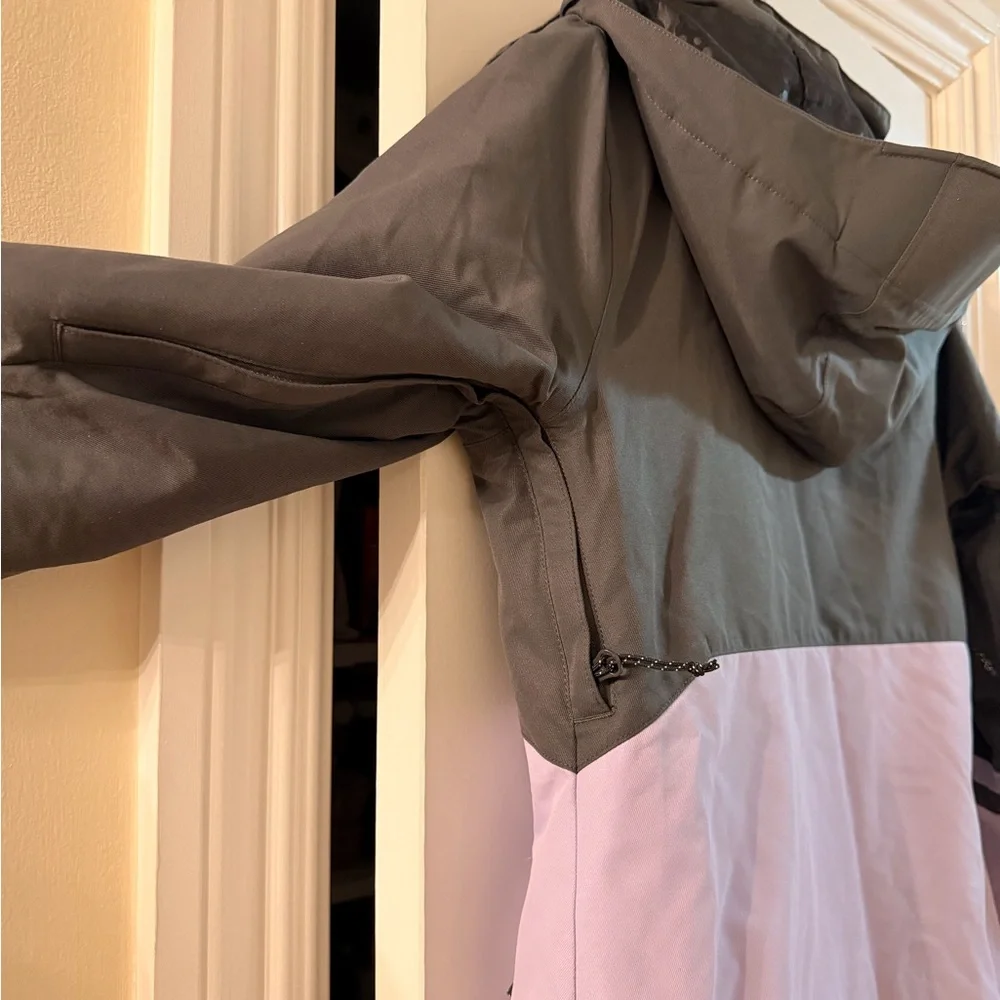 Volcom Lavender and Gray Snow Jacket - Picture 5 of 7